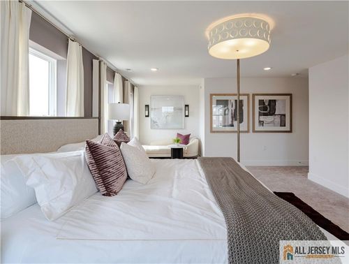 135 Leona Stewart Lane, PENNINGTON, NJ, 08534 | Card Image