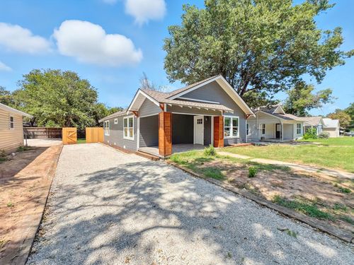 1043 W Green St, Stephenville, TX, 76401-5614 | Card Image