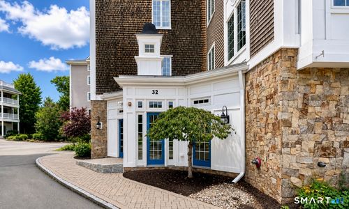 a-32 Shipyard Ln, Milford, CT, 06460-4868 | Card Image