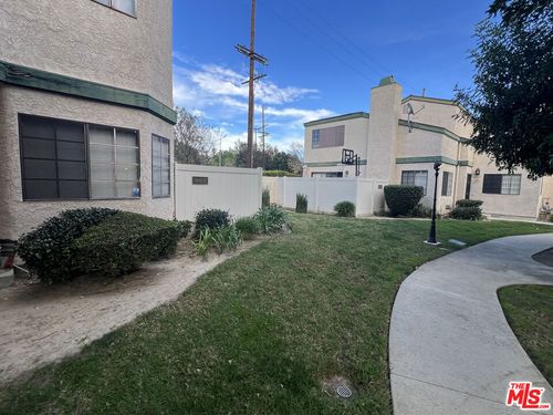 unit-d-19620 Roscoe Blvd, Northridge, CA, 91324-4180 | Card Image