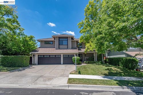 620 Amberwood Way, Livermore, CA, 94551-7515 | Card Image
