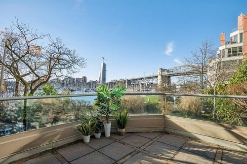 203-1600 Hornby St, Vancouver, BC, V6Z2S4 | Card Image