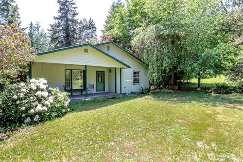 12718 162nd Ave Nw, Gig Harbor, WA, 98329-5403 | Card Image