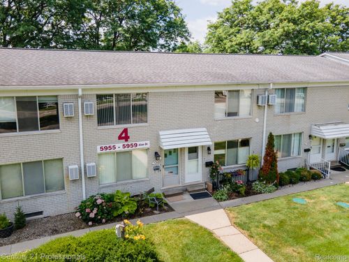 apt-56-5959 Alan Dr, Brighton, MI, 48116-8353 | Card Image