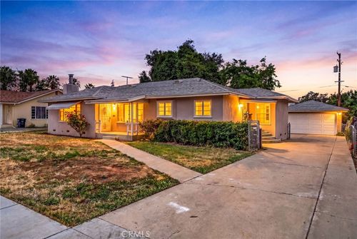 345 S Juanita St, Hemet, CA, 92543-5951 | Card Image