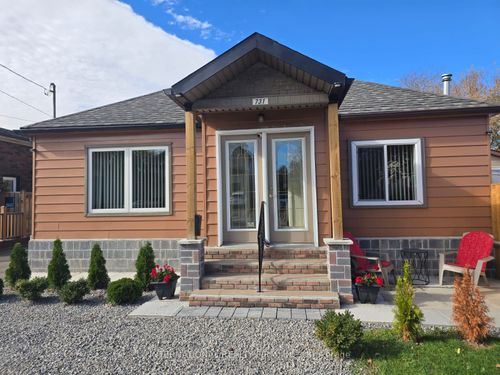 731 Knox Ave, Hamilton, ON, L8H6K7 | Card Image