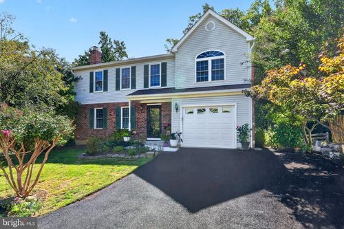 3517 Hepburn Ct, BURTONSVILLE, MD, 20866-1648 | Card Image