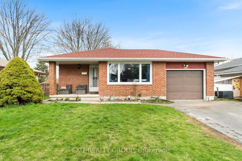94 Maple Dr, Belleville, ON, K8P2R2 | Card Image