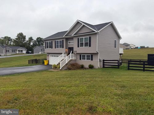 299 Hannah Lane, BUNKER HILL, WV, 25413 | Card Image