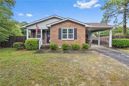 816 Algood Ave, Hope Mills, NC, 28348-9672 | Card Image