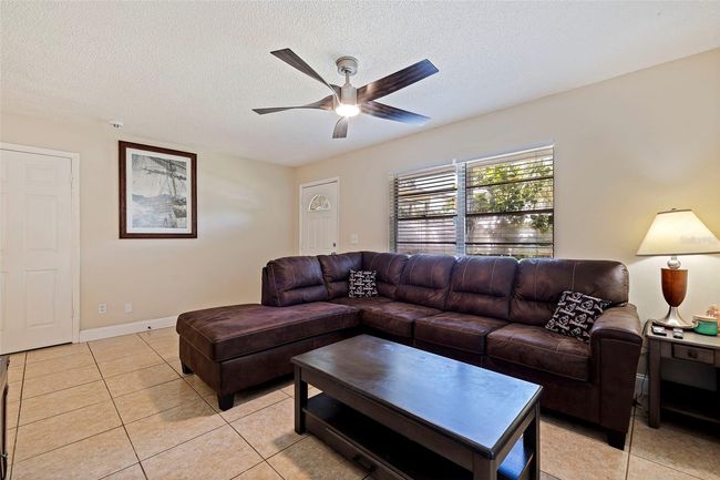 5733 66 Th Ln N, House other with 3 bedrooms, 1 bathrooms and null parking in St Petersburg FL | Image 5