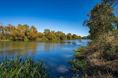 4 Fayette Shores Cove, West Point, TX, 78963 | Card Image