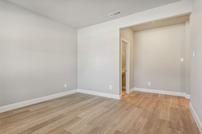 Photo is not of the actual home, but is an inspirational photo of builder’s model home and may depict options, furnishings, and/or decorator features that are not included. | Image 15