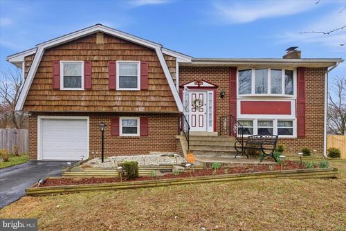 5923 Michael Rd, WALDORF, MD, 20601-3215 | Card Image