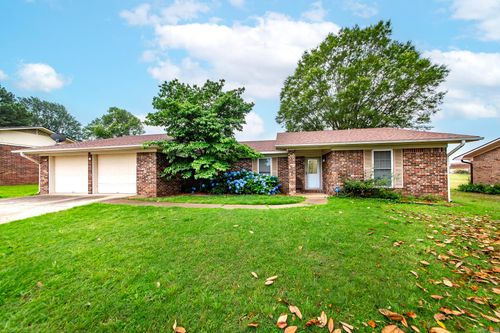 221 San Juan Dr, Hot Springs, AR, 71913 | Card Image