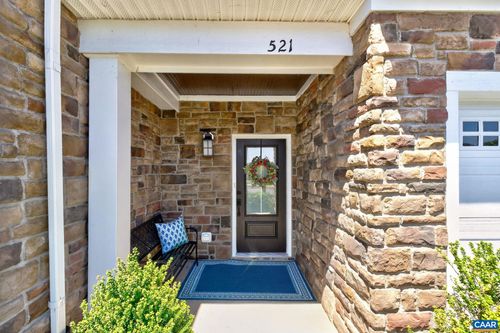 521 Crimson St, CROZET, VA, 22932-3262 | Card Image
