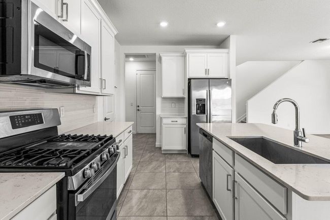 19659 Rugged Trunk Trl, House other with 3 bedrooms, 3 bathrooms and null parking in Loxahatchee FL | Image 13