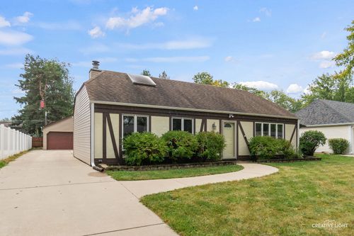 34 Pembrooke Rd, Montgomery, IL, 60538-2037 | Card Image