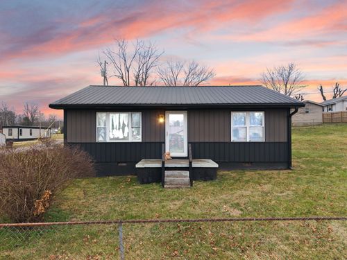 6 Arthur St, Clay City, KY, 40312-1242 | Card Image