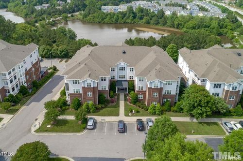 1003 Waterford Lake Dr, Cary, NC, 27519-6552 | Card Image