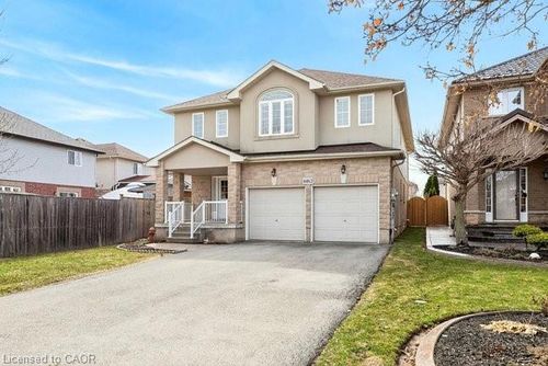 4462 Weltman Way, Beamsville, ON, L3J0G2 | Card Image