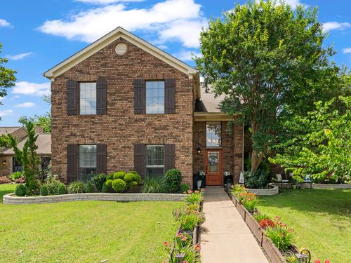 2203 Summit Dr, McKinney, TX, 75071-2611 | Card Image