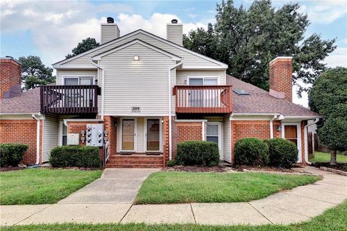 d-209 Quarter Trl, Newport News, VA, 23608-5041 | Card Image