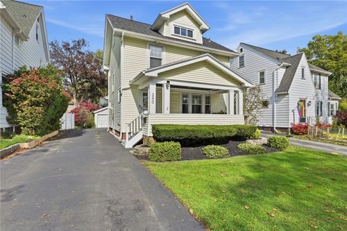 240 Hurstbourne Rd, Irondequoit, NY, 14609-5513 | Card Image