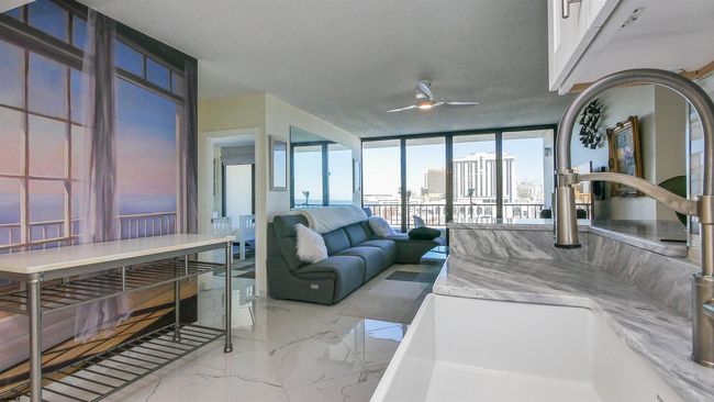 APT-903 - 3851 Boardwalk, Condo with 1 bedrooms, 2 bathrooms and null parking in Atlantic City NJ | Image 6