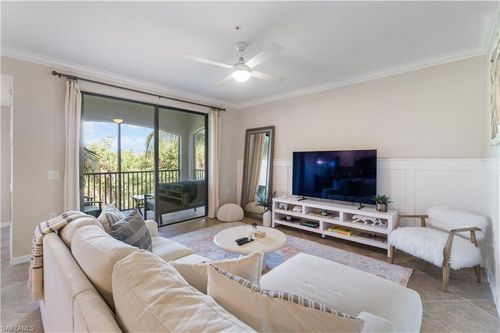 unit-1726-9834 Giaveno Cir, NAPLES, FL, 34113-8377 | Card Image