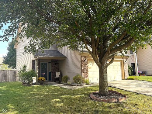 14886 War Emblem Dr, Noblesville, IN, 46060-4400 | Card Image