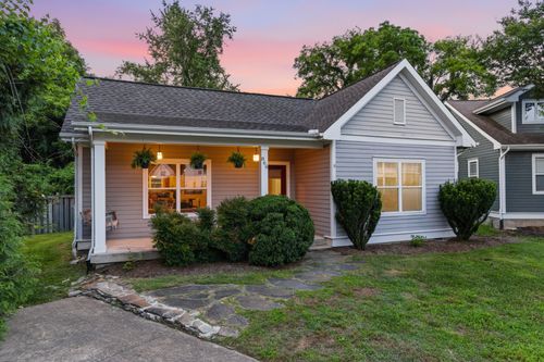 866 Beth Dr, Nashville, TN, 37206-1122 | Card Image