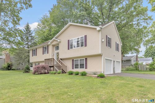 110 Indian River Rd, Milford, CT, 06460-6626 | Card Image