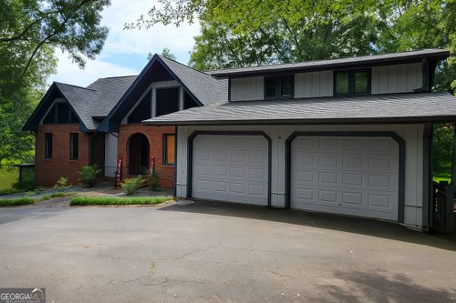 45 Surrey Chase Dr, Social Circle, GA, 30025-4912 | Card Image