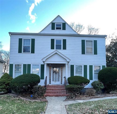 172 E Palisade Ave, Englewood, NJ, 07631-3013 | Card Image
