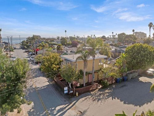 3614 Moana Way, Santa Cruz, CA, 95062-5527 | Card Image