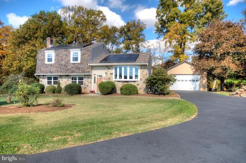 111 Hackett Rd, WOODSTOWN, NJ, 08098-5422 | Card Image