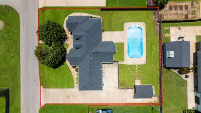 2709 Silver Spring Trail, House other with 4 bedrooms, 3 bathrooms and null parking in Mt Pleasant TX | Image 2