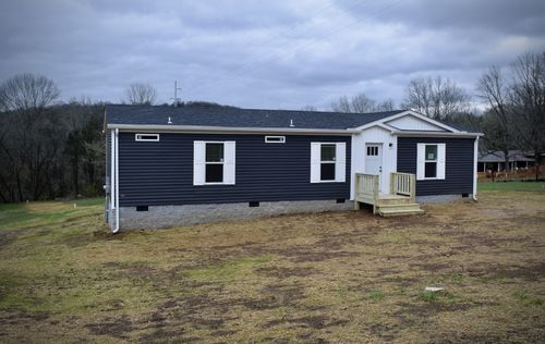 416 River St, Hartsville, TN, 37074-1728 | Card Image