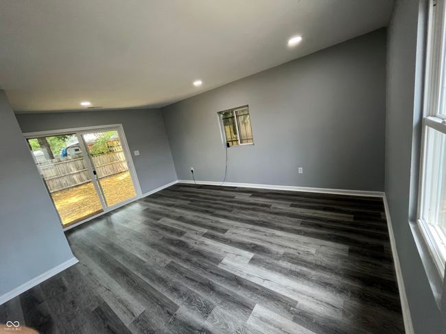 1308 W 18 Th St, House other with 2 bedrooms, 2 bathrooms and null parking in Indianapolis IN | Image 5