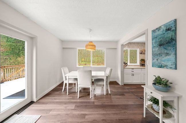 26421 Cunningham Ave, House other with 4 bedrooms, 3 bathrooms and 10 parking in Maple Ridge BC | Image 6