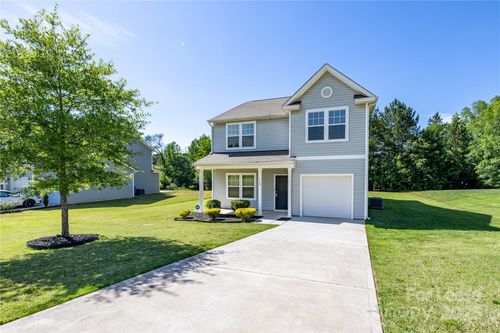 710 Yorkshire Dr, Albemarle, NC, 28001-9166 | Card Image