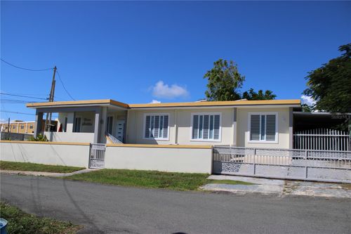 Car 2 K101 Car 2 K101, QUEBRADILLAS, PR, 00678 | Card Image