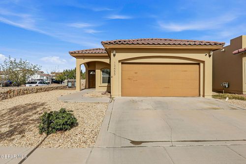 13455 Hazlewood St, Horizon City, TX, 79928-7305 | Card Image