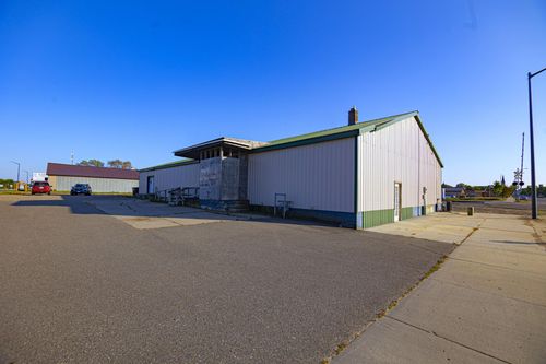 105 Ash Ave Ne, Wadena, MN, 56482-1340 | Card Image
