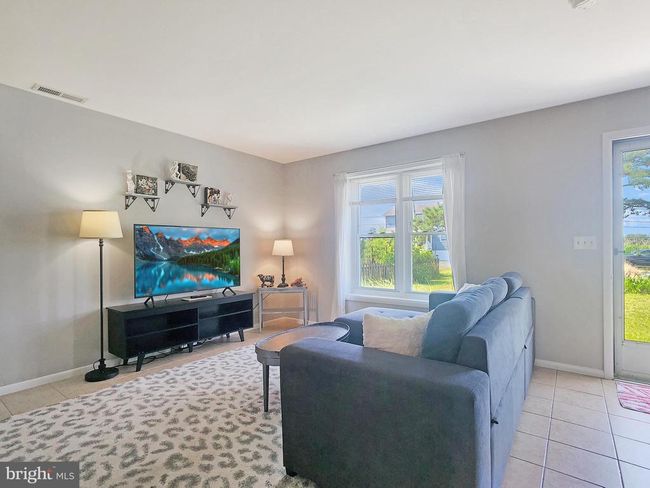 7207 Bunting Rd, Townhouse with 2 bedrooms, 3 bathrooms and null parking in CHINCOTEAGUE ISLAND VA | Image 20