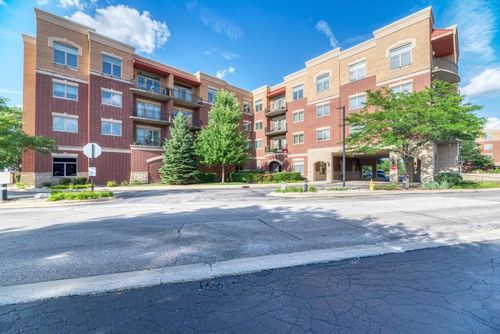 unit-105-1210 Foxdale Dr, Addison, IL, 60101-5503 | Card Image