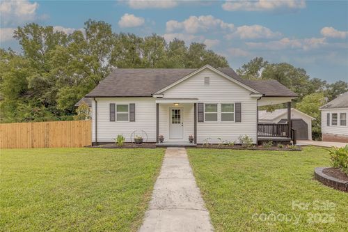 1334 Williams Estate Dr, Lancaster, SC, 29720-2413 | Card Image