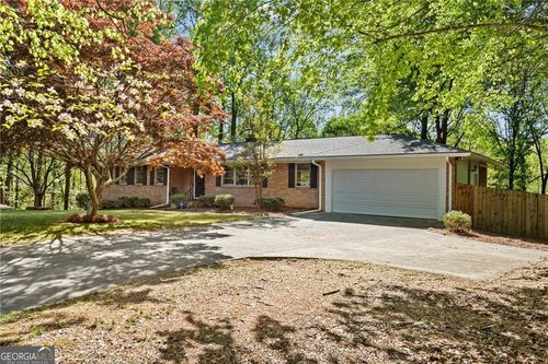 1618 Cooper Lake Rd Se, Smyrna, GA, 30082-4853 | Card Image