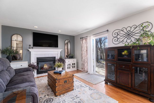 7926 Forest Creek Ct, House other with 3 bedrooms, 3 bathrooms and null parking in Whitmore Lake MI | Image 6